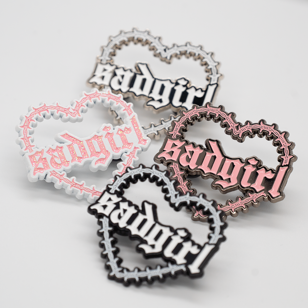 SADGIRL Heart - Pin